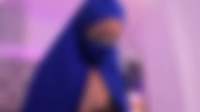 חדר צ'אט בשידור חי של Kiaraa_lux