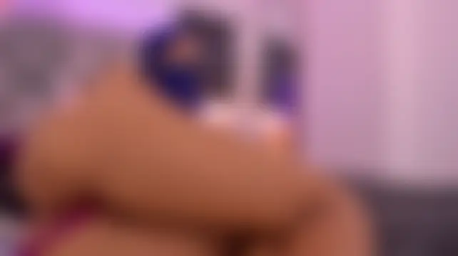 Kiaraa_lux's Live Webcam Chat