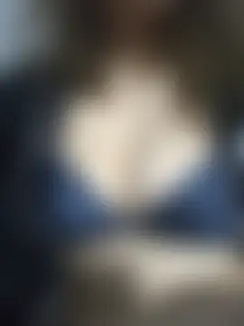 ay_perisii élő XXX-chatje