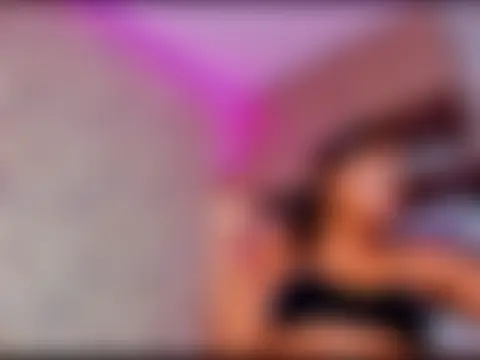ZayaCarter: απευθείας σέξι σόου στην κάμερα