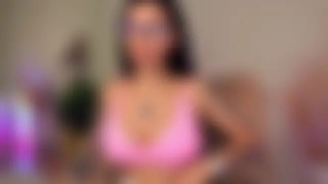 AhhMia Live XXX-chat
