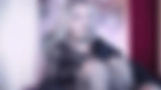 XXX chat uživo modela EffieRay