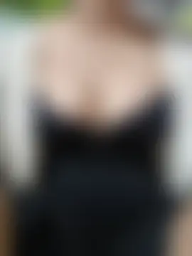Em_mi – Naživo chatovacia miestnosť
