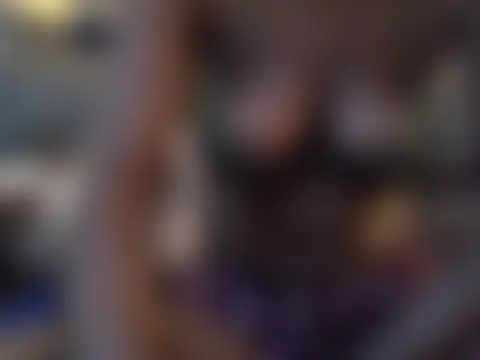 Petite_ellaa Live Chatrum
