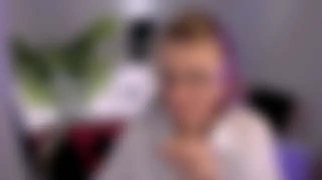 TashaMay élő chatszobája