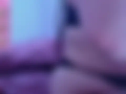 Rosse_Bell20's Live XXX Chat