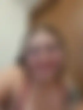 Julieth85_ লাইভ XXX চ্যাট