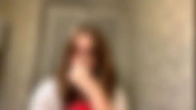 JessicaShelvy – Naživo chatovacia miestnosť
