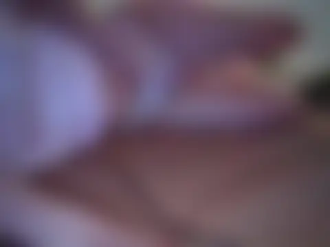 Mini_babyy élő XXX-chatje