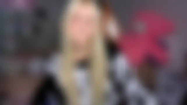 PinkAngellll – Naživo XXX chat