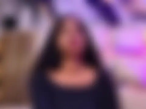 Salomee_Keishh Show in webcam