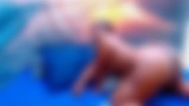 Chat soba uživo modela JUICYASSxx28