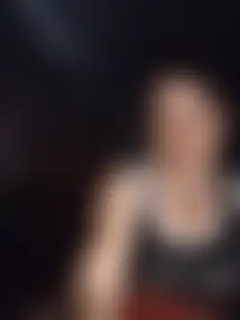 tweranal10 Adlı Modelin Canlı Sohbet Odası