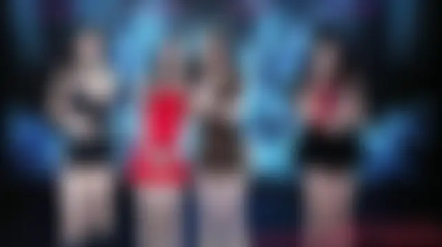 GiveMeFive001のライブXXXチャット