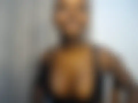 babygirl_aurora8 élő XXX-chatje