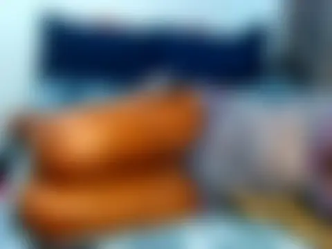 XXX chat uživo modela BigAreolasQueen