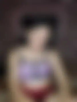Sala de chat en directo de Emilia_Cochran