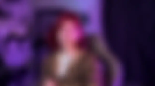 JulliaMoore's Live Sex Cam Show