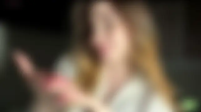 XXX chat uživo modela Ellymolly