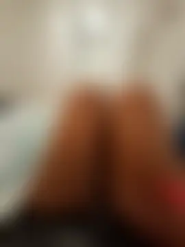 XXX chat uživo modela diavo72