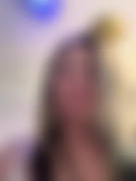 MiraKisss' Live XXX Chat