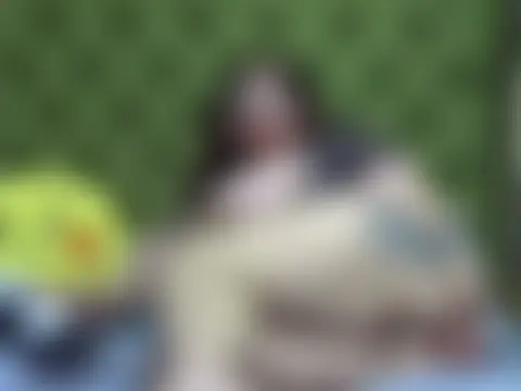 Pokój czatu na żywo – MissElisabeth