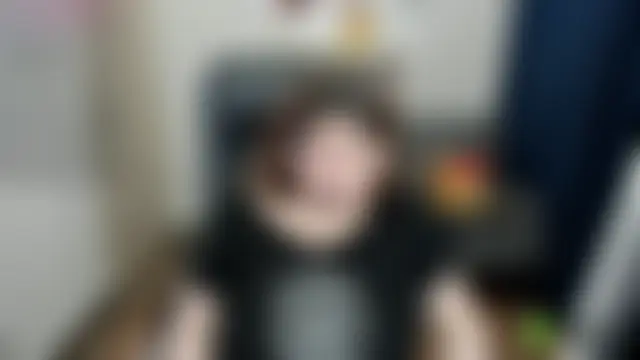 חדר צ'אט בשידור חי של Black_Black_Rose