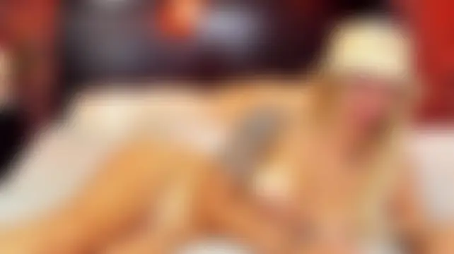 ChristynaRoss' Live XXX Chat