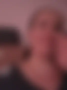 BustyLadyAlma Cameră chat live