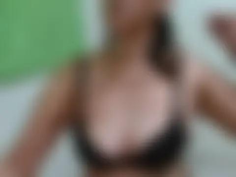 Sala de chat ao vivo de hotasiangirl25