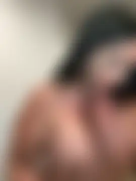 TiffanyRoxx 网络视讯表演