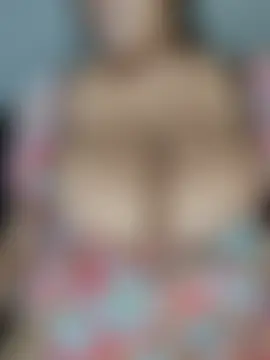 Chat soba uživo modela ChubbyTits28