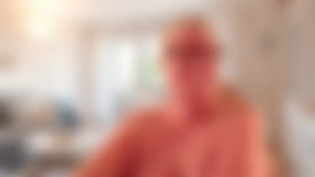 Mystery-Grandmother live-chat rom