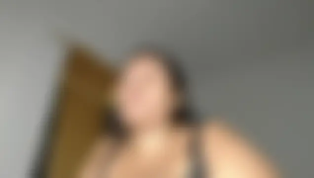 חדר צ'אט בשידור חי של adrixxx38