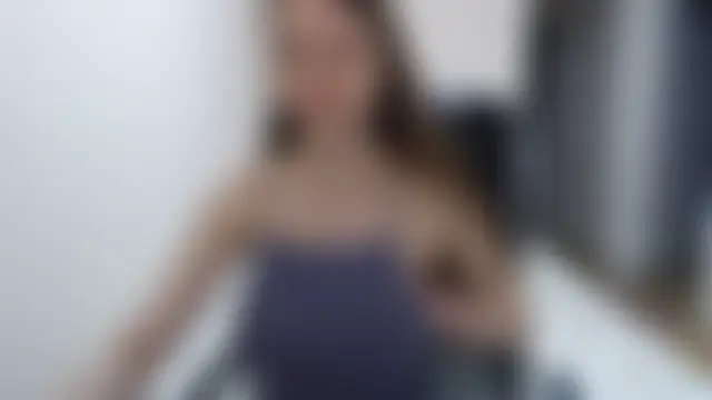 AnnaSweet18 Adlı Modelin Canlı Sohbet Odası