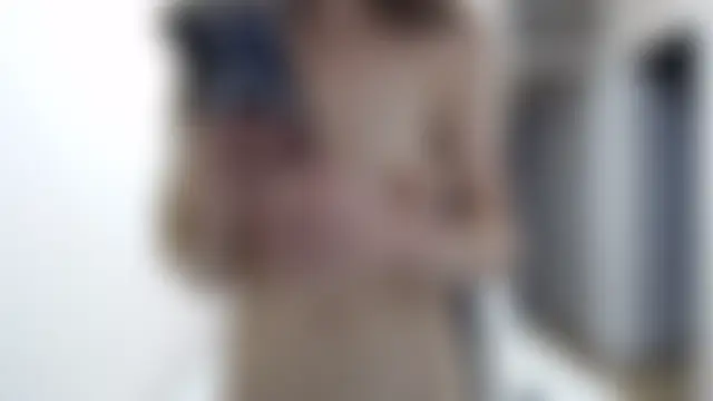AnnaSweet18's Live Chat Room