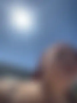 חדר צ'אט בשידור חי של AnyElsaBb9801