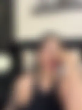 EmmyEvans1's Live Chat Room