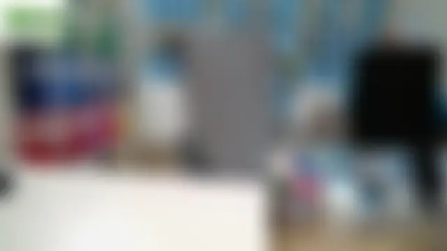 Chat soba uživo modela secret-office