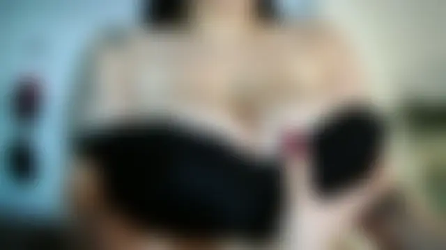 nathy_jones Adlı Modelin Canlı Sohbet Odası