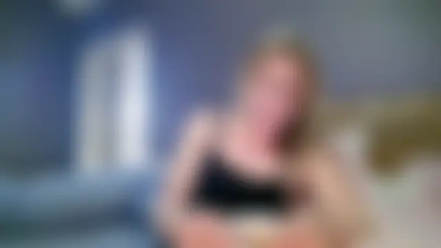 Lisaisluscious' Live Sex Cam Show