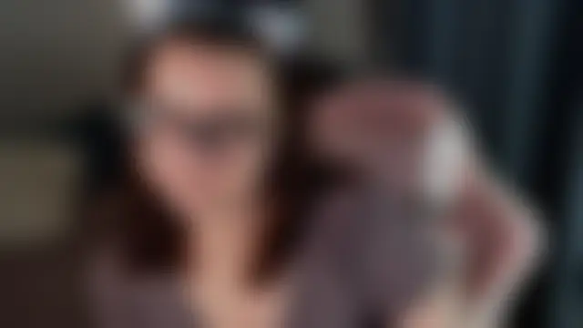 Milaniya_Poolys Adlı Modelin Canlı Sohbet Odası