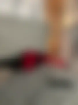 Eva_MilfF élő chatszobája