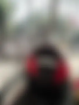 Eva_MilfF 现场聊天室