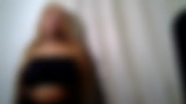 JadaSkyy – Naživo chatovacia miestnosť