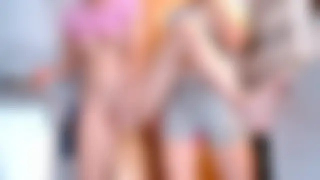 llovers4u2's Webcam Show