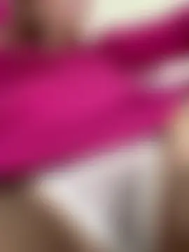 Chat soba uživo modela YourBlondee