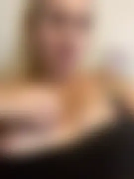 YourBlondee Ruang Obrolan Langsung