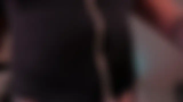 ErikaBenz_'s Live Chat Room