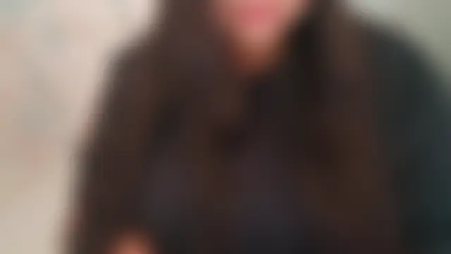 yoursnishaa Live Chatrum